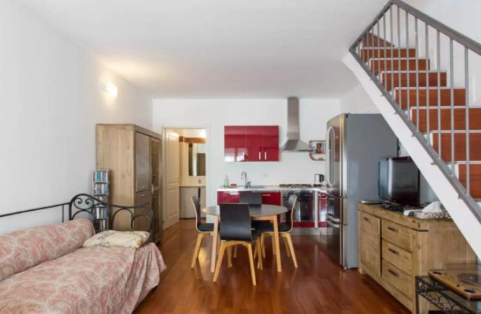 Vintage Apartment In Corvetto Area Milaan Buitenkant foto
